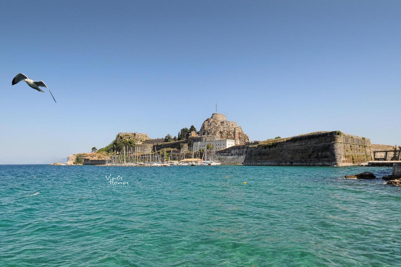 Studio In Corfu Town Exterior photo